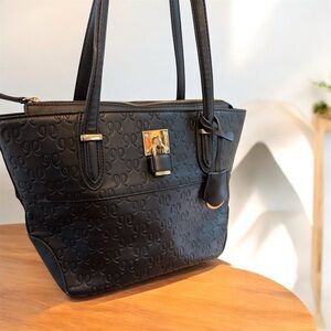 Nine West signature 9 bag black